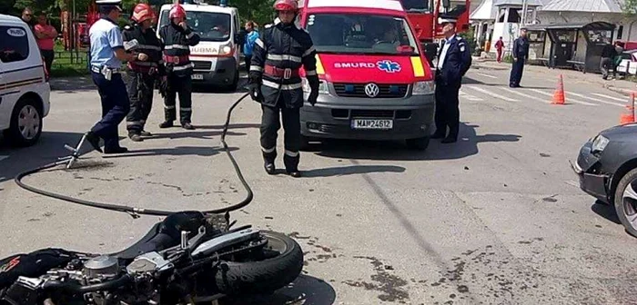 Motociclist grav rănit în urma unui accident petrecut la Câmpina FOTO ISU Prahova