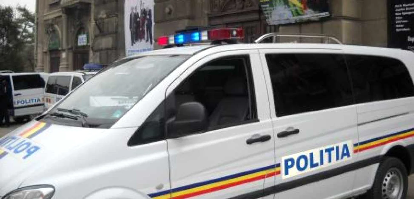 Polițiștii l-au reținut pe agresor