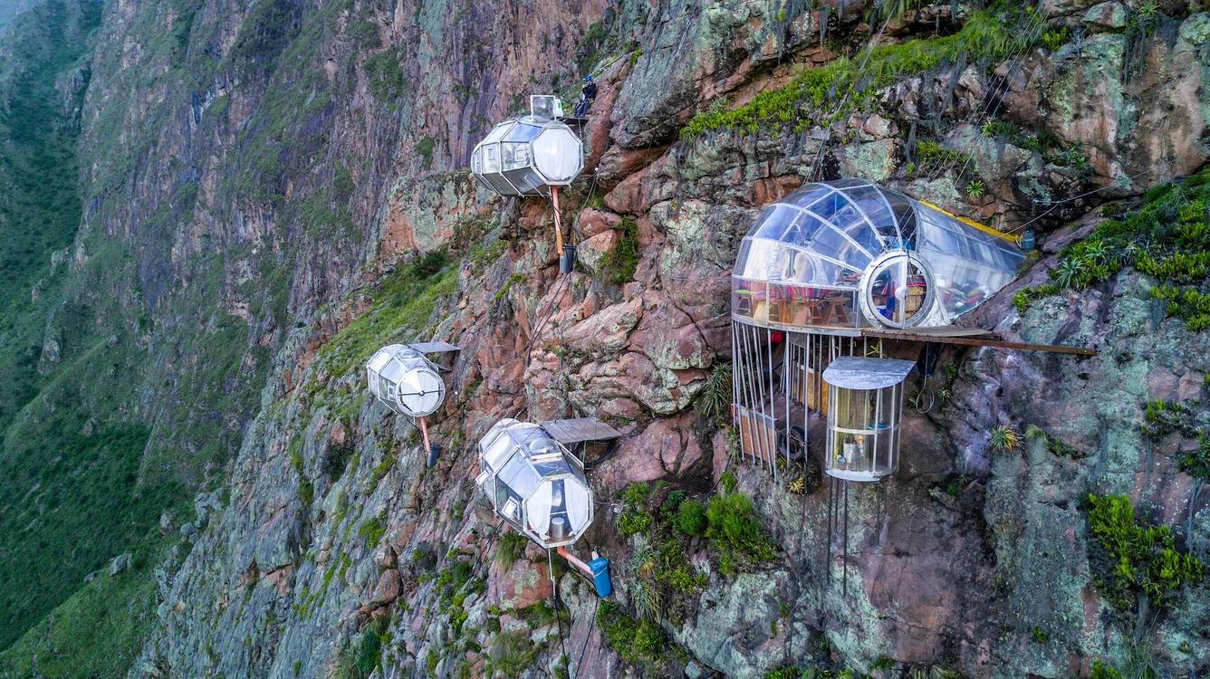 Skylodge Adventure Suites se află deasupra Văii Sacre a Incașilor (Foto: Profimedia)