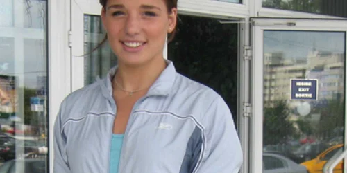 Bacău: Portret/Georgiana Câmpianu: Tânăra care înoată spre medalii