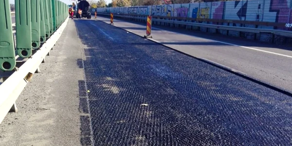 Lucrări pe Autostrada Soarelui A2 sectorul de beton de la Fundulea spre Bucureşti Sursa Facebook CNAIR