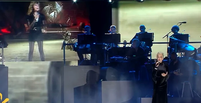 Monica Anghel și Laura Stoica, duet simbolic pe scena Festivalului Mamaia / foto: captură video