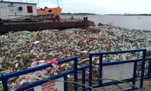 zona bac galati gunoaie pe dunare inundatii jpeg