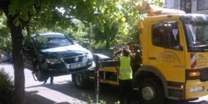 Piteşti:Atenţie, se ridică zece maşini pe zi!