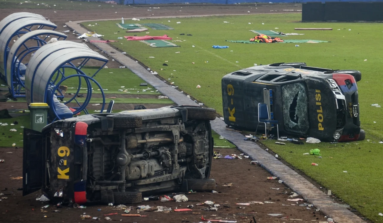 Fotbalul indonezian, în doliu (FOTO: EPA)