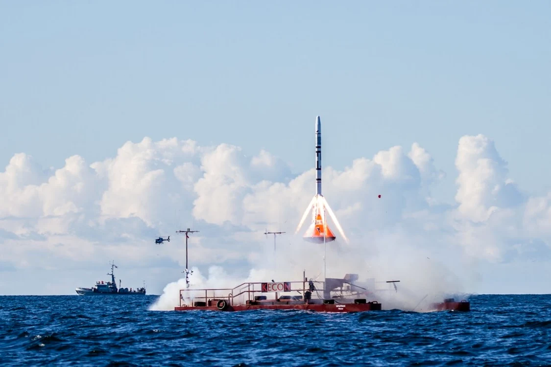 Zborul rachetei HEAT-1x de pe o platformă marină. FOTO Copenhagen Orbitals