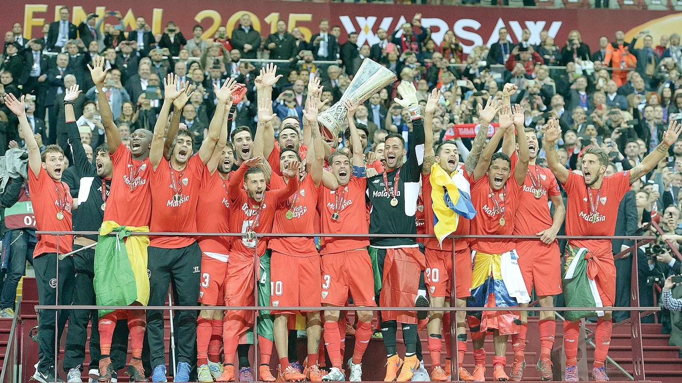 
    2015. Beto a fost  rezervă, dar  s-a bucurat cel  mai tare după  cucerirea Ligii  Europa foto: AP  