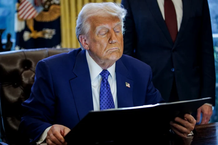 Donald Trump a semnat zeci de ordine executive în prima zi de mandat FOTO EPA-EFE