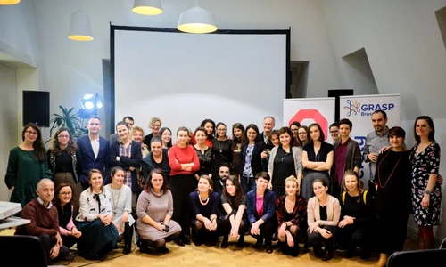 „Un exercițiu de a rămîne conectați”  – interviu cu Ioana TRAISTĂ, co fondatoare a Cercului Donatorilor din Bruxelles jpeg