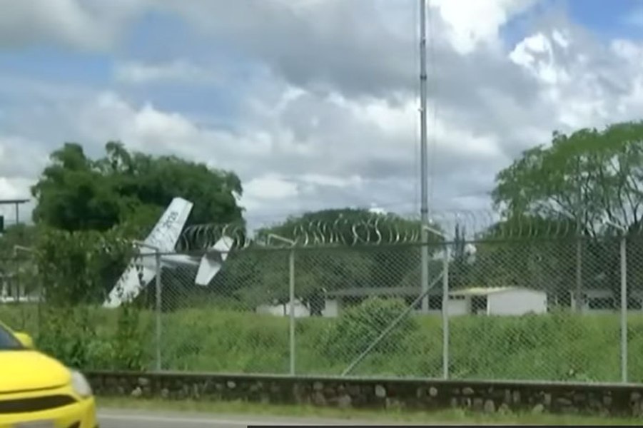 Pilotul unui avion de vânătoare din Venezuela a murit la un antrenament  VIDEO