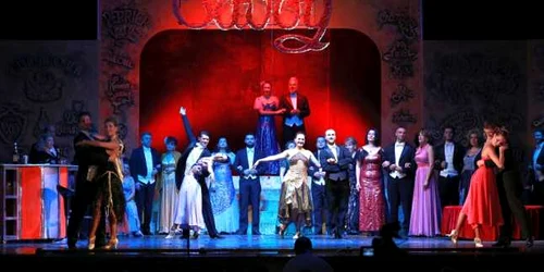 Imagine din spectacolul Bal la Savoy FOTO Teatrul Leonard