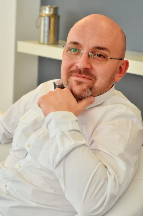 Alin Popescu este medic primar medicină sportivă, șeful echipei medicale a Federației Române de Rugby