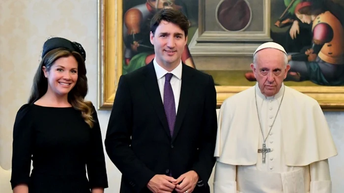 Justin Trudeau şi soţia sa, primiţi la Vatican de Papa Francisc FOTO ctvnews.ca