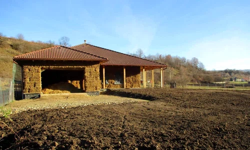 casa baloti jpg