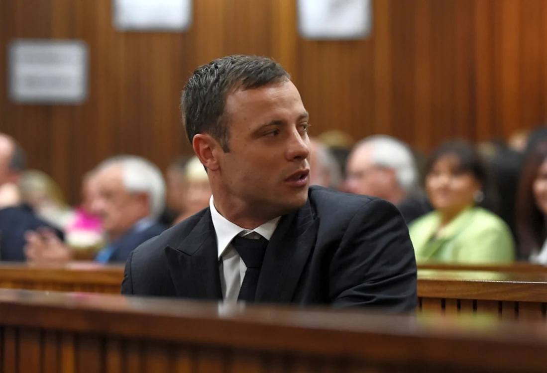 Oscar Pistorius a fost trimis în judecată pentru uciderea iubitei sale, Reeva SteenkampFoto: AP