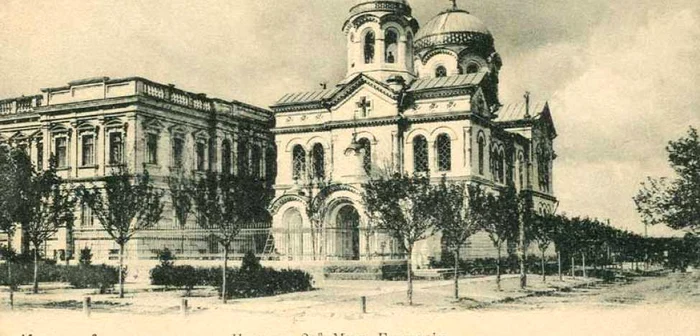 Capela Sf. Împăraţi Constantin şi Elena a gimnaziului nr. 2 de băieţi la înc. sec.XX