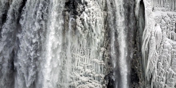 cascada niagara inghetata 8 ianuarie FOTO Reuters