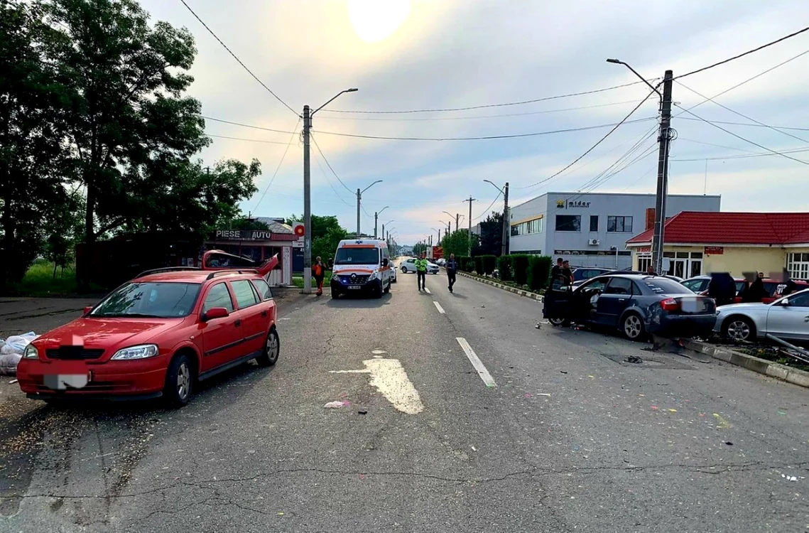 Două persoane au fost rănite în coliziune FOTO IPJ Ialomiţa