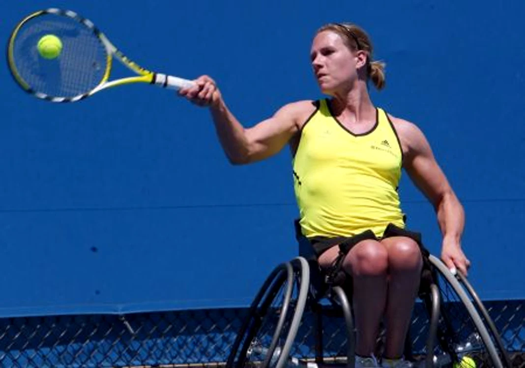 
    Esther Vergeer este regina tenisului paralimpic  