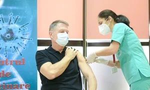 Klaus Iohannis s a vaccinat vineri anti covid 19 jpeg