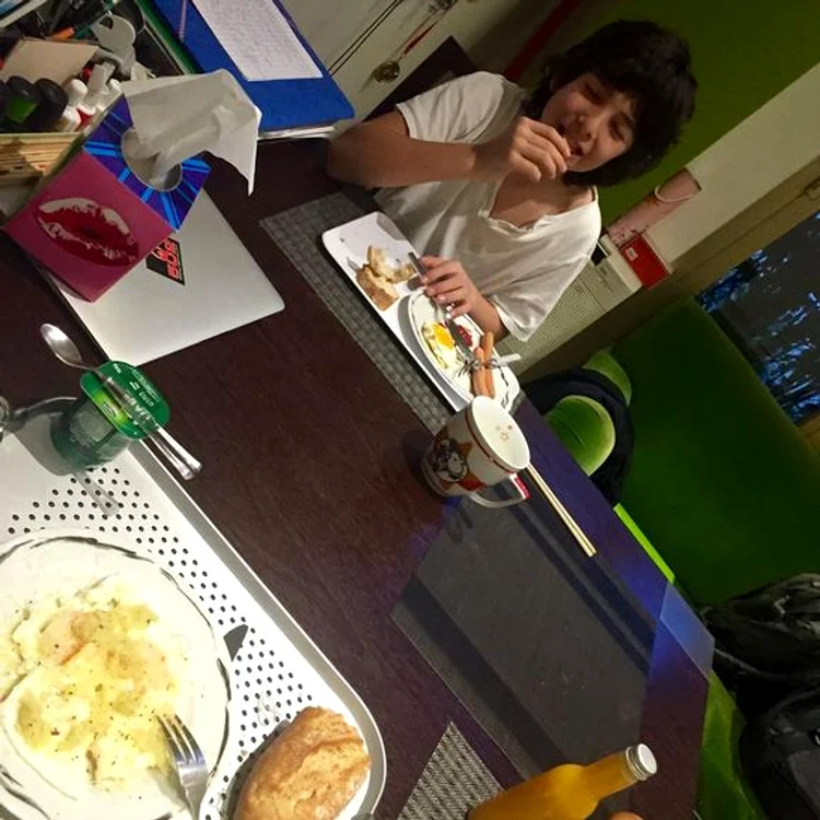 Mihaela Rădulescu şi fiul ei, Ayan, au o relaţie cu totul specială