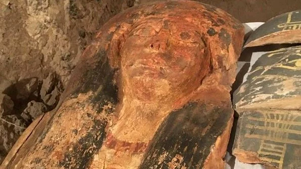 Egiptul Antic, noi descoperiri: morminte, mumii şi statui vechi de peste 3000 de ani jpeg