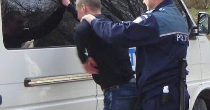 Infractorul a ajuns în arestul Poliţiei