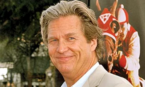 2003  Actorul, pe vremea  când avea mai multă  grijă de imaginea sa jpeg