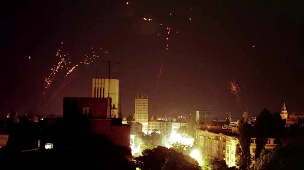 Calendar 24 martie: 1999   NATO a început bombardarea Iugoslaviei, fără acordul consiliului ONU jpeg