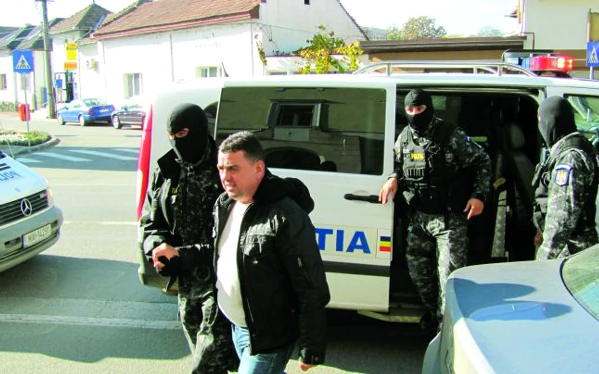 Persoană cercetată în dosarul cămătarilor. Foto Adevărul