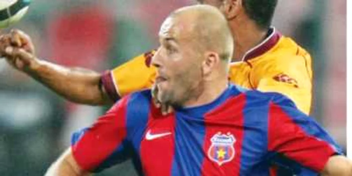 Grzelak a evoluat în 13 meciuri, reuşind să marcheze un gol şi să ofere alte trei pase decisive.  