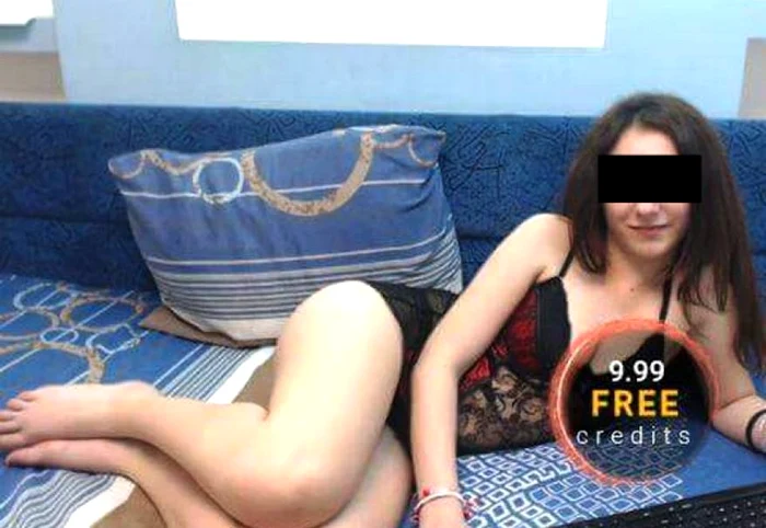 Eleva ar fi încercat să-şi convingă unele colege să încerce videochat-ul erotic