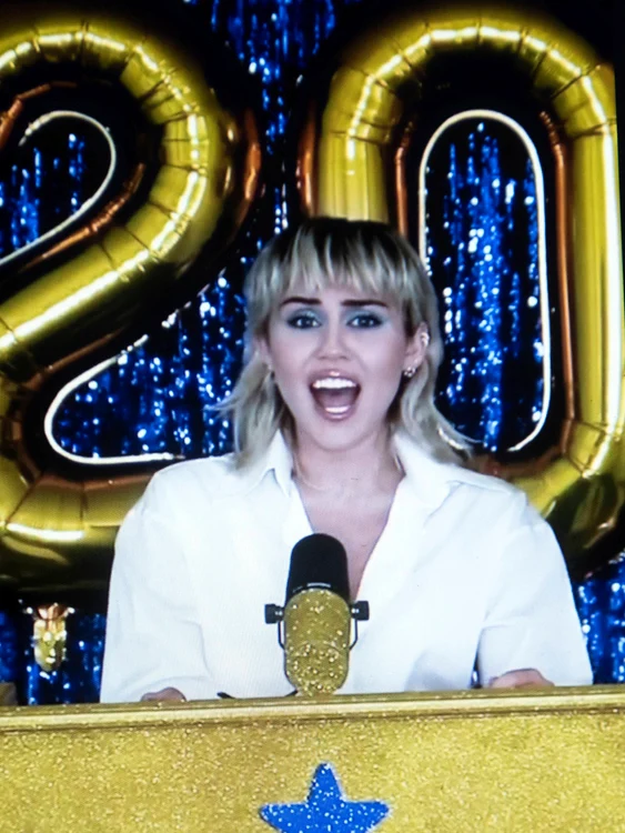 3 miley cyrus tunsoare noua 1 3 jpg jpeg