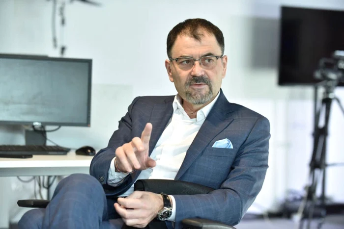 Anatol Șalaru consideră că singura soluție pentru Moldova este unirea cu România 