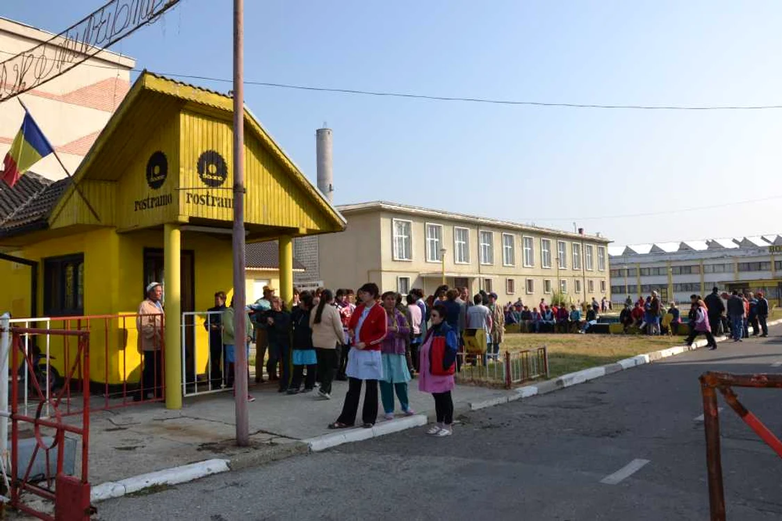 Angajații vor pleca acasă pe 19 noiembrie