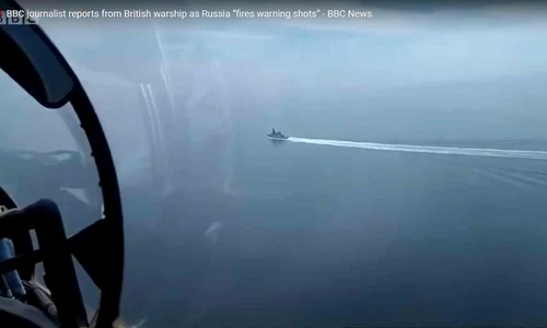 VIDEO // Ce s a întâmplat în Marea Neagră? BBC și Rusia au publicat înregistrări cu interceptarea distrugătorului HMS Defender  Peste 20 de avioane rusești au survolat nava britanică jpeg