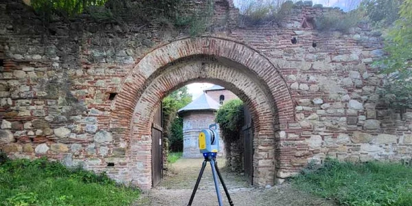 manastirea bradu   scanare 3D (7) jpg