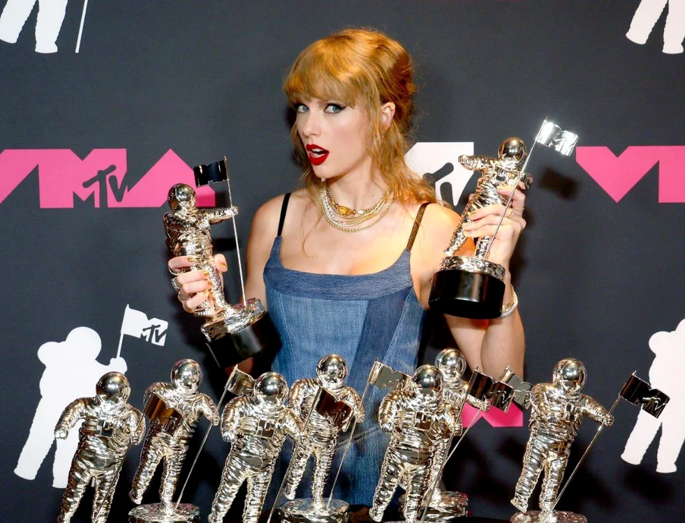 Taylor Swift, marea câștigătoare a MTV VMA 2023 FOTO Twitter
