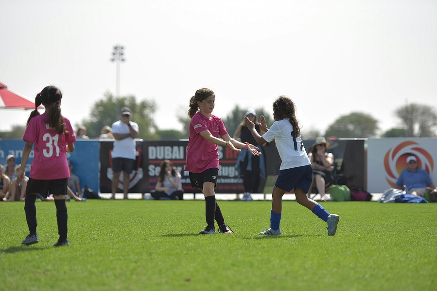 Cum alegi academia de fotbal potrivită pentru copilul tău: ce trebuie să știi înainte de primul antrenament