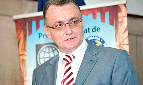 Ministrul educaţiei a retras un proiect care risca să blocheze complet activitatea didactică jpeg