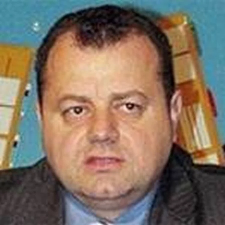 Proiectul Legii siguranţei va fi comasat cu cel privind activitatea de informaţii