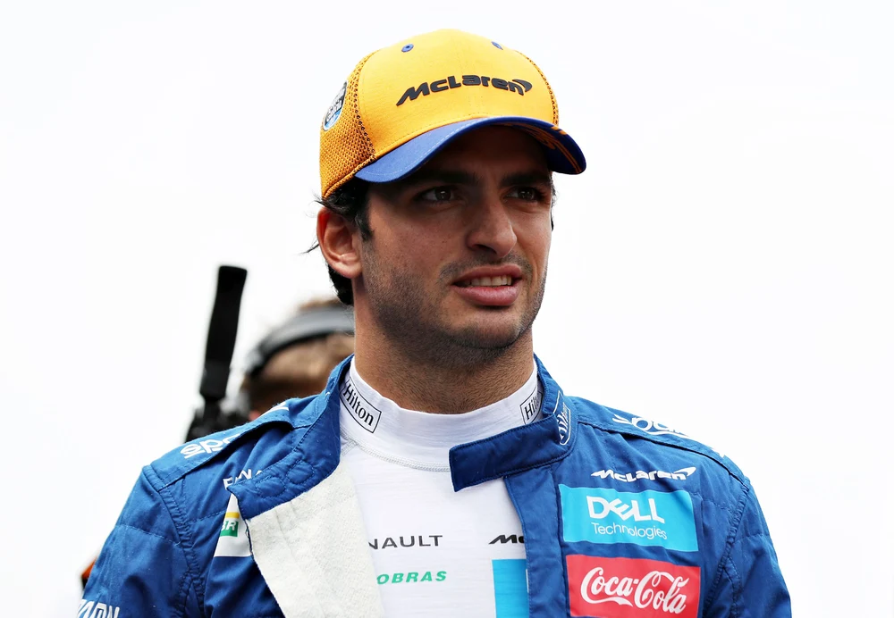 Carlos Sainz Jr. a câştigat Marele Premiu de Formula 1 al Singapore