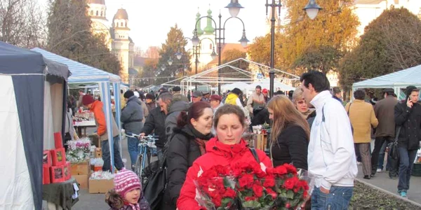 Vizitatorii vor putea admira şi cumpăra flori. Foto Arhivă