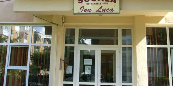 Un elev de nouă ani