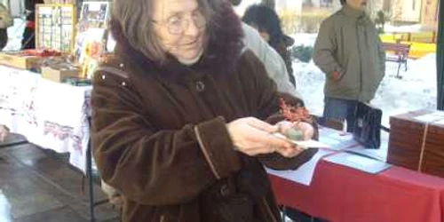 Mesteri populari cu studii superioare