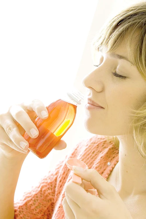 Ridichea neagră este un medicament natural care tratează tusea, dar are şi proprietăţi imunostimulatoare.