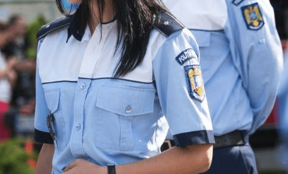 Coșmarul unei polițiste transformată în damă de companie fără să vrea. „Ofer partide amoroase”
