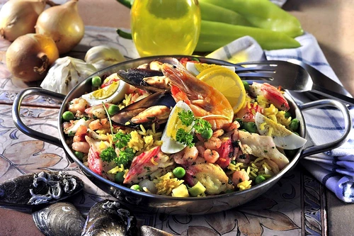 Paella cu fructe de mare jpeg