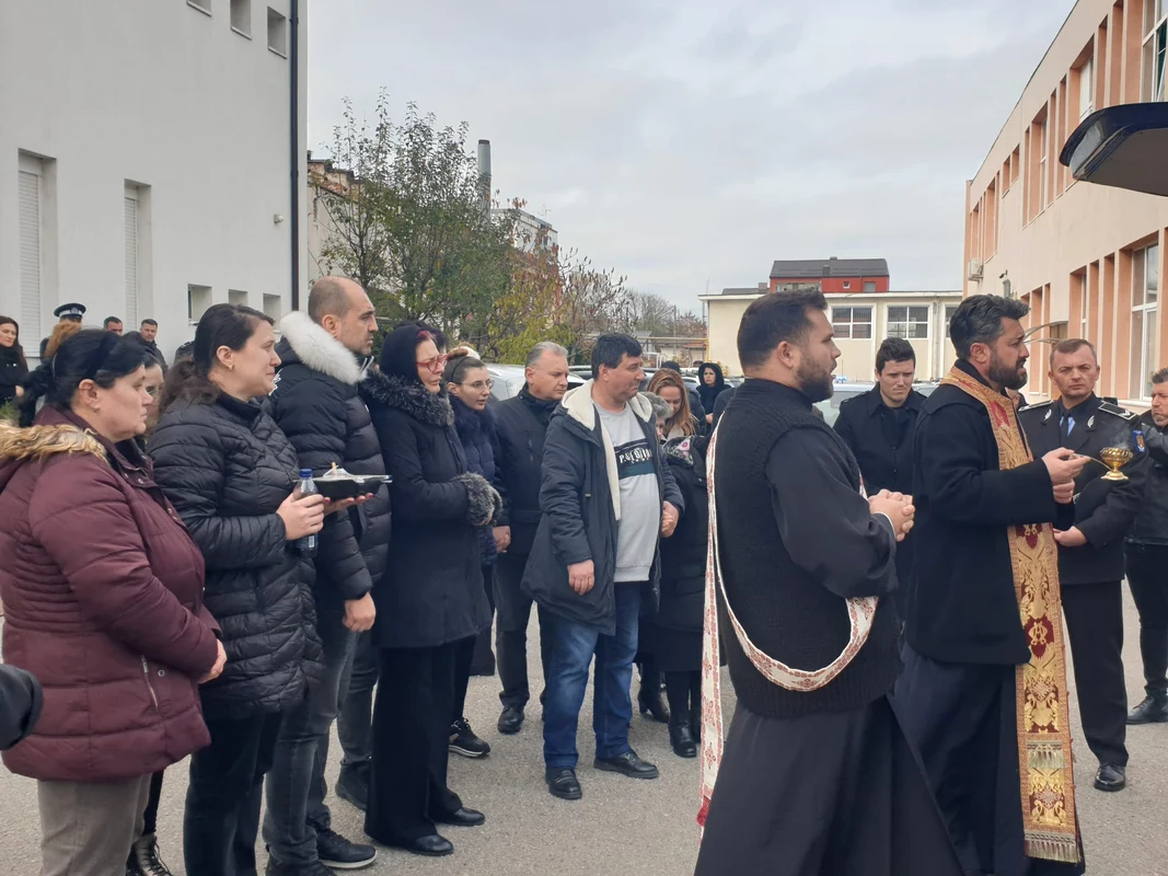inmormantare condorus savaste jpg