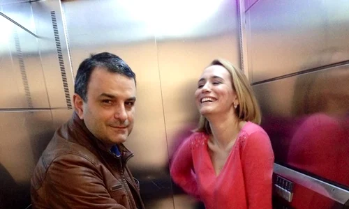 Andreea Esca, în lift cu Lucian Mîndruță jpeg
